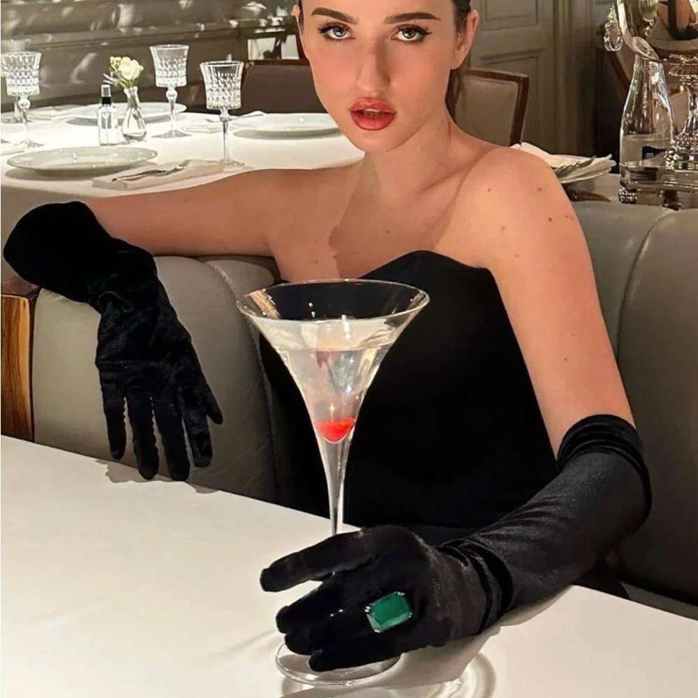 Fashion Gloves ❤️